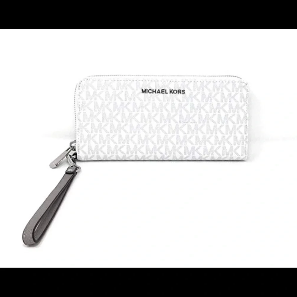 NWT Michael Kors Wallet💞Gaby’sBags - Picture 3 of 4